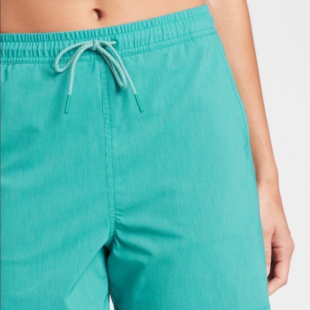 Athleta Marin Board Short Size XS (Runs large, fits like a S)